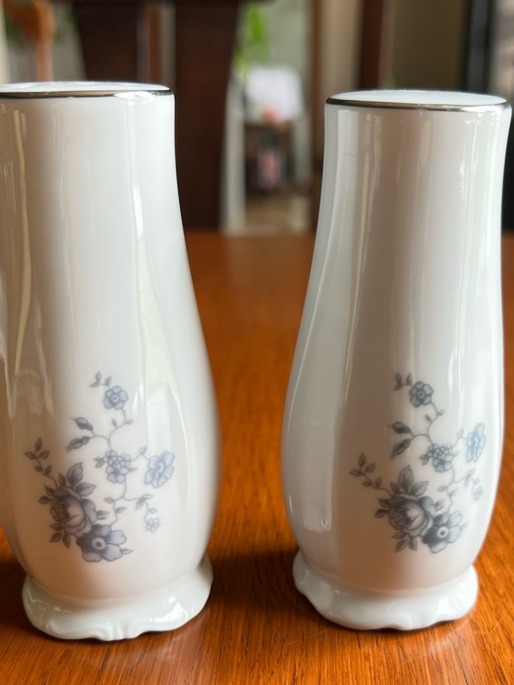 Source Unknown White Porcelain Shakers with Gray Floral Motif